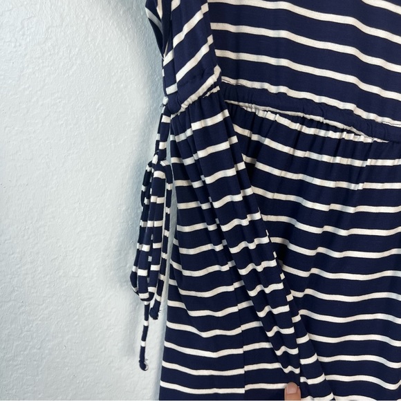 NWT Flutter Short Sleeve Tie-Waist Maternity Top -by Ingrid & Isabel Small - Picture 6 of 16